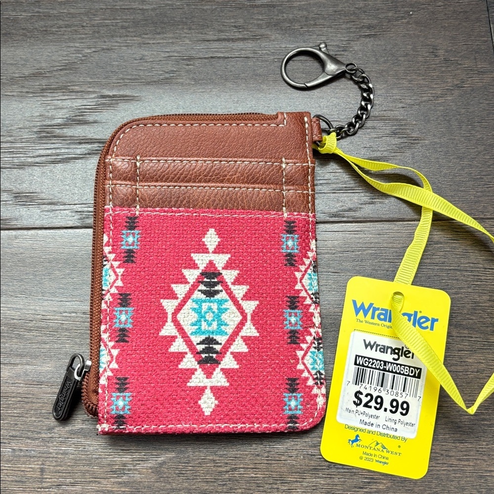 Wrangler By Montana West zipper top,coin,3 card holder,clasp hook/key chain,slim